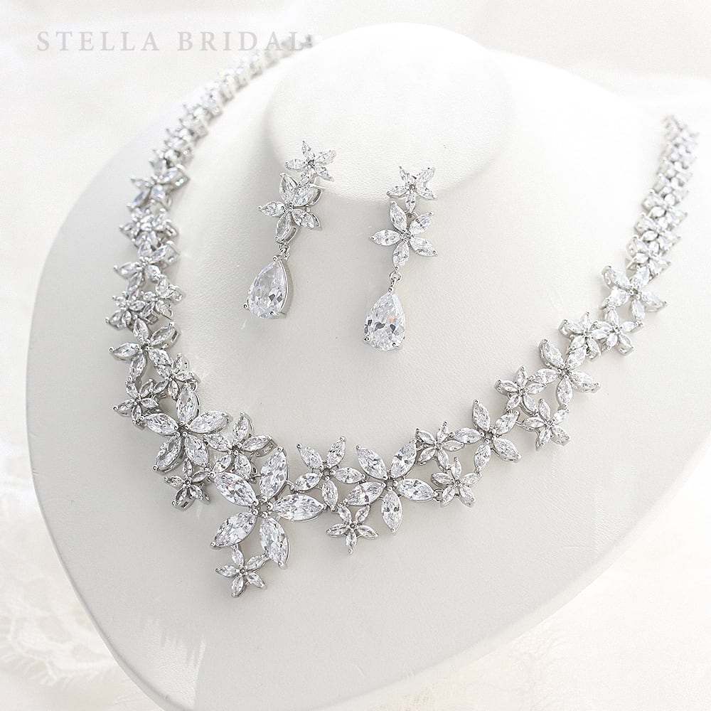 STELLA BRIDAL パールクリスタルピアス ウエディングジュエリー キュービックジルコニア ウェディングピアス&イヤリング