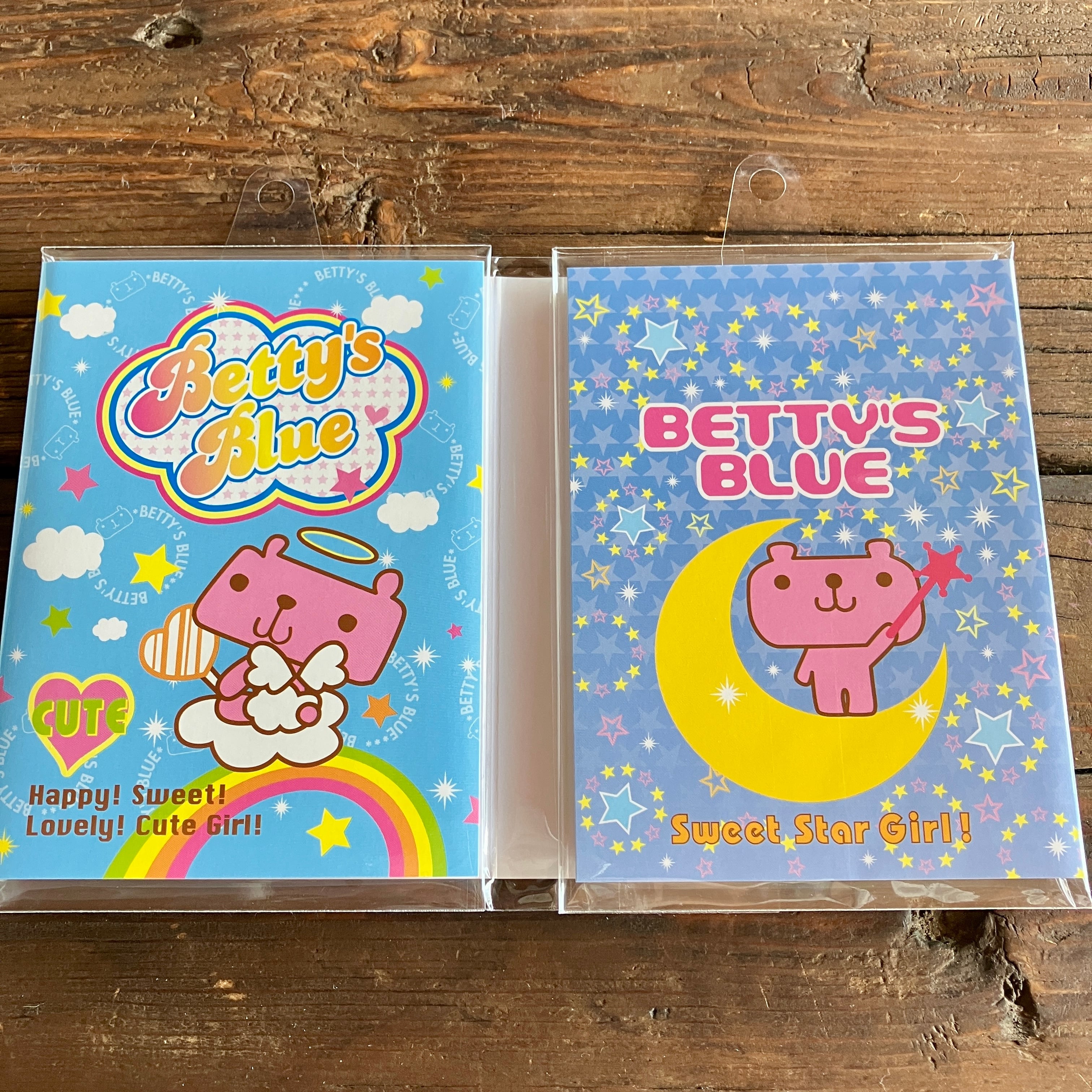 BETTY'S BLUE（べティーズブルー） パタパタメモ エイミーちゃん CA32