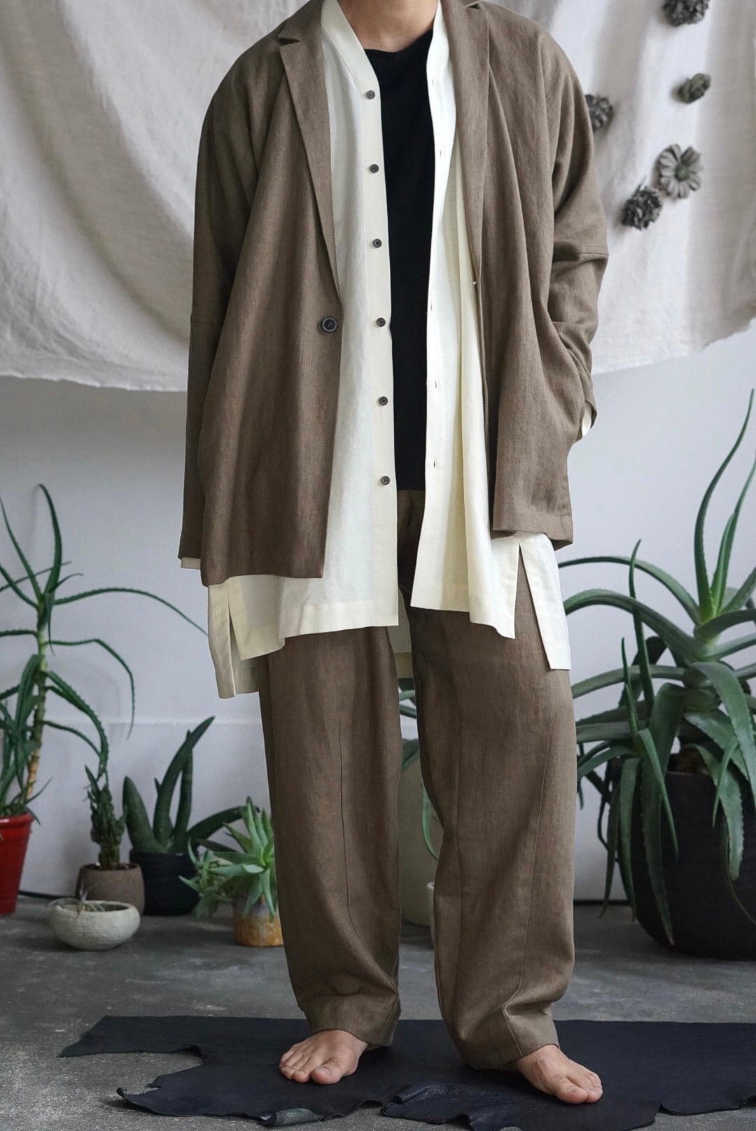 JAN JAN VAN ESSCHE - JACKET#50 | Brownie