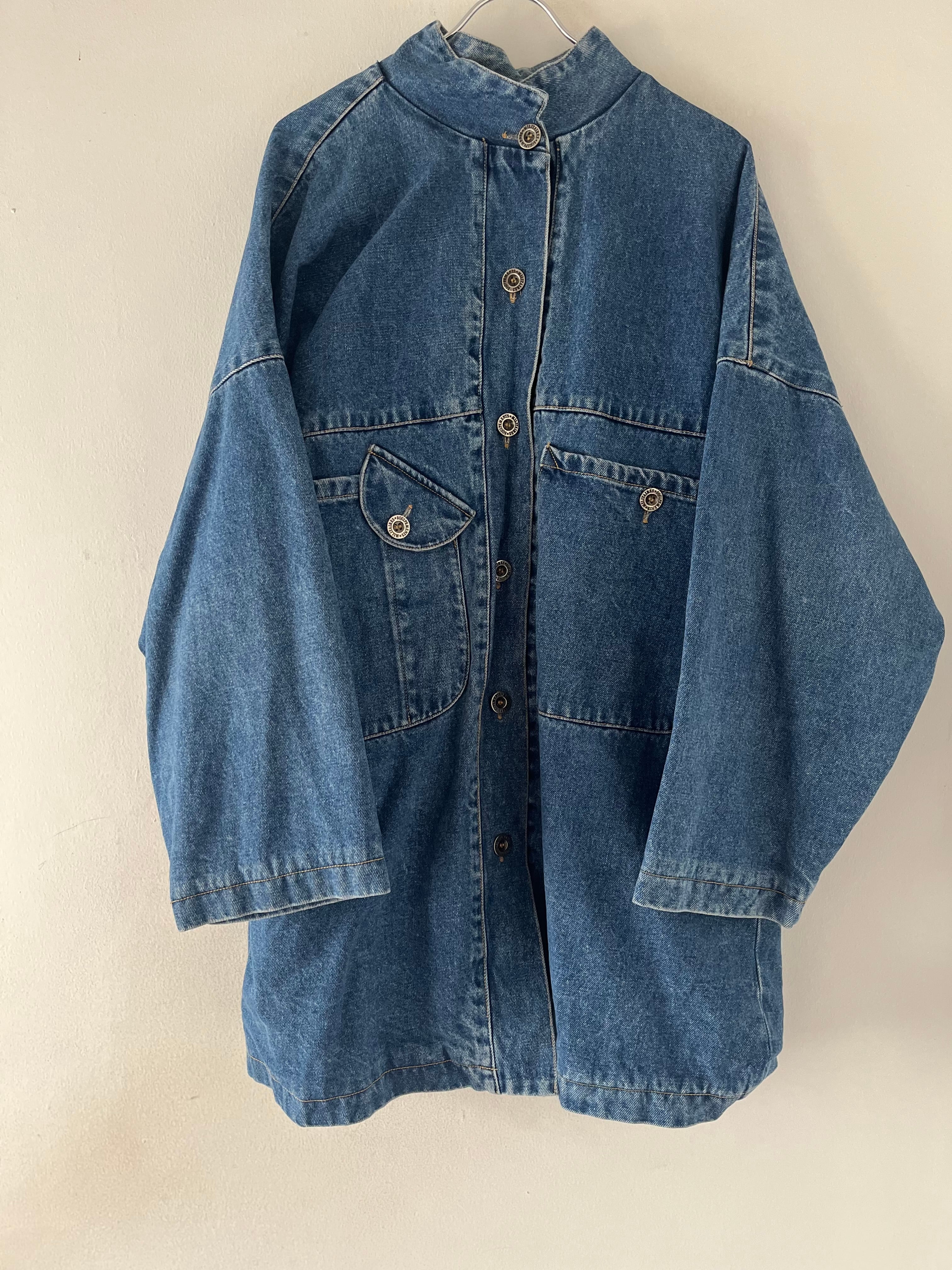 面白味のあるデニムジャケット