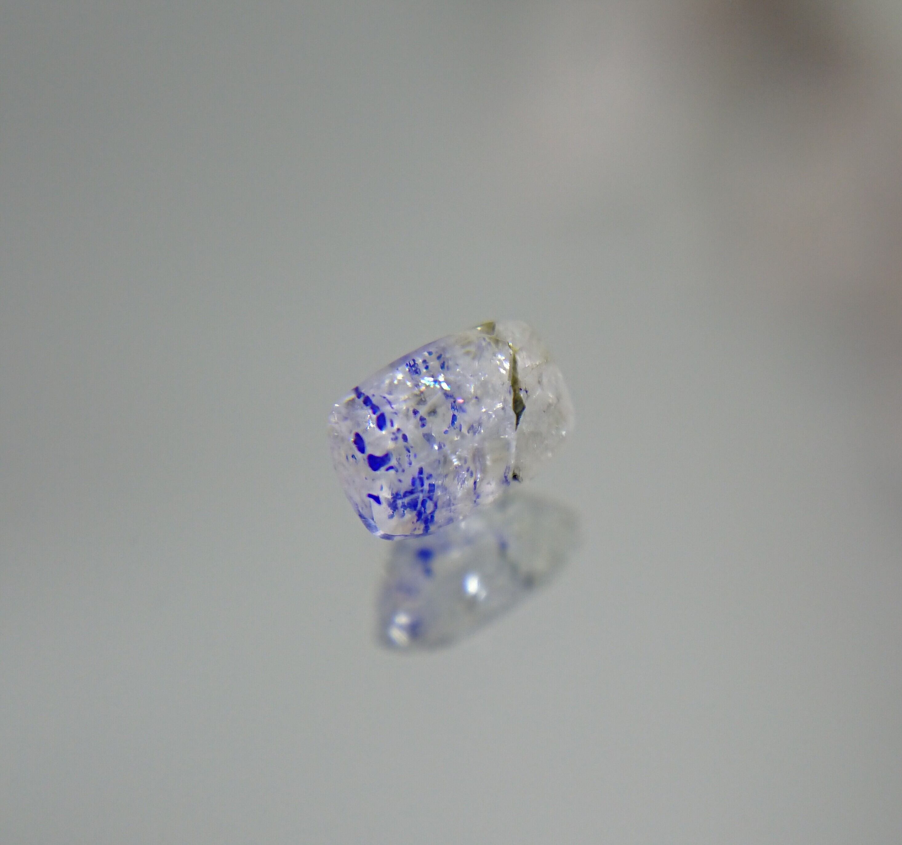 素材/材料ラズライトインスキャポライト 0.5ct 1869