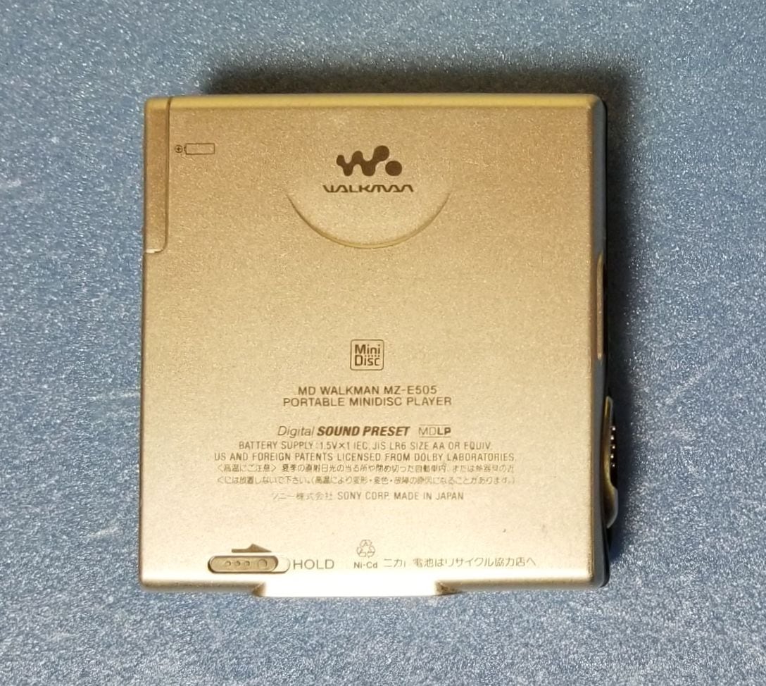 □SONY WALKMAN MZ-E505 MDLP対応 ソニー ウォークマン MDプレーヤー□！！