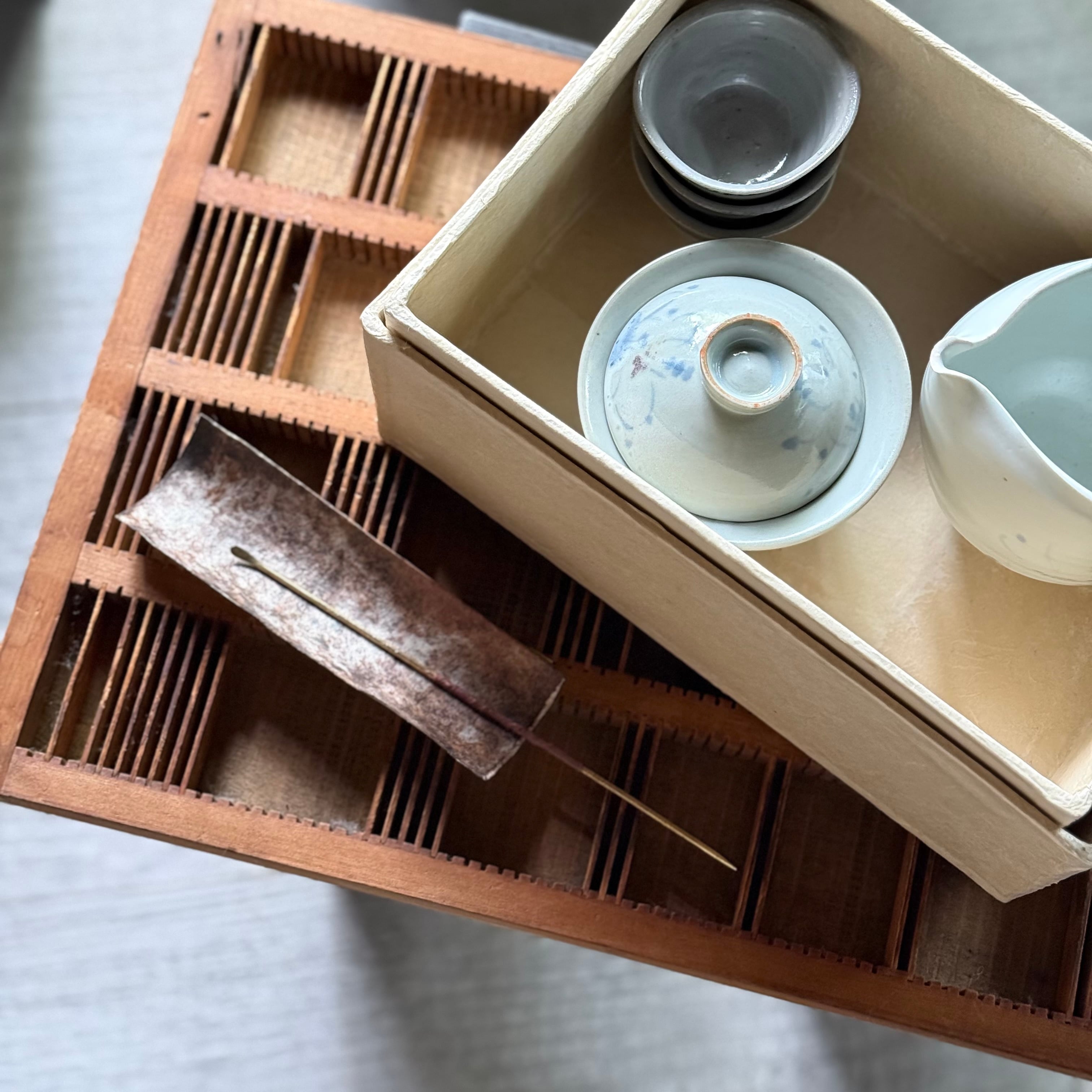 手々 茶則 (中) | gallery 一白