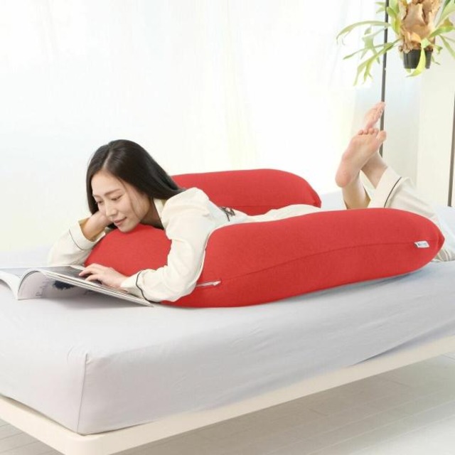 コストコ再販商品 ビーズクッション U字形 約85 x 85 x 30 cm レッド
