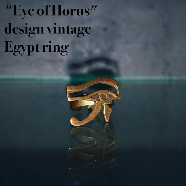 "Eye of Horus"design vintage Egypt ring