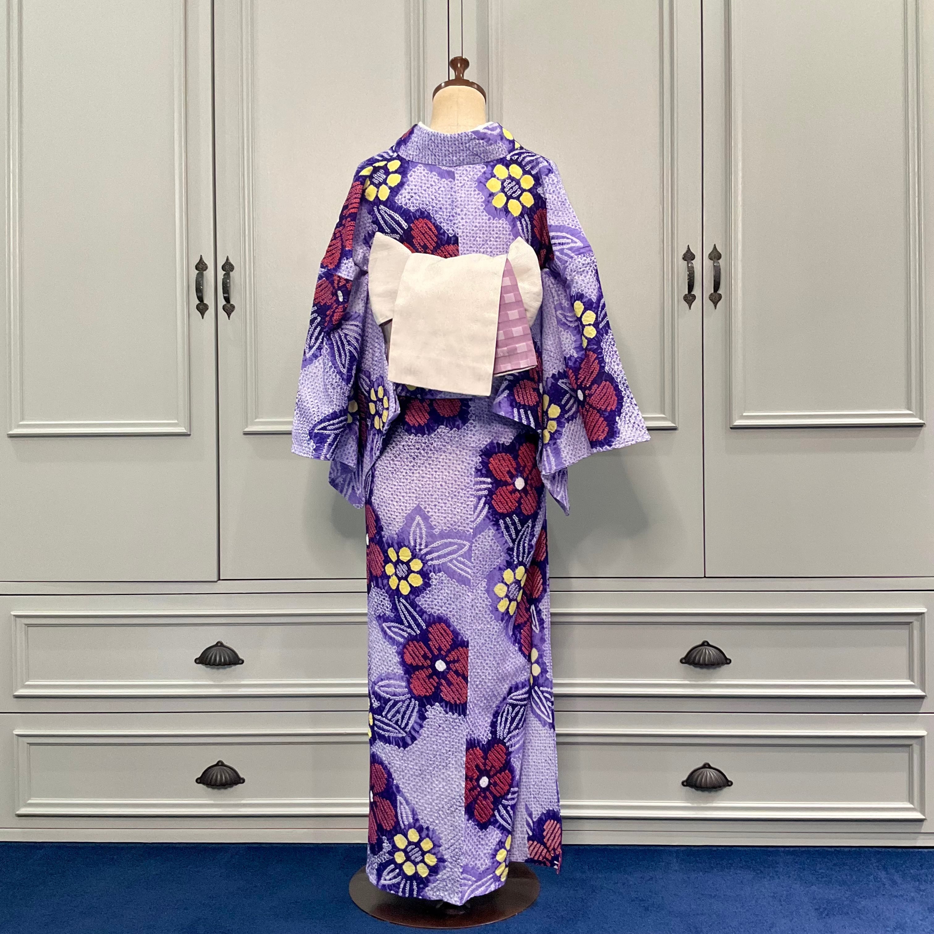 藤色の花園*有松鳴海絞り浴衣 花 紫 赤 黄 A689 | kimono tento 藤色の花園*有松鳴海絞り浴衣 花 紫 赤 黄 A689 | kimono tento