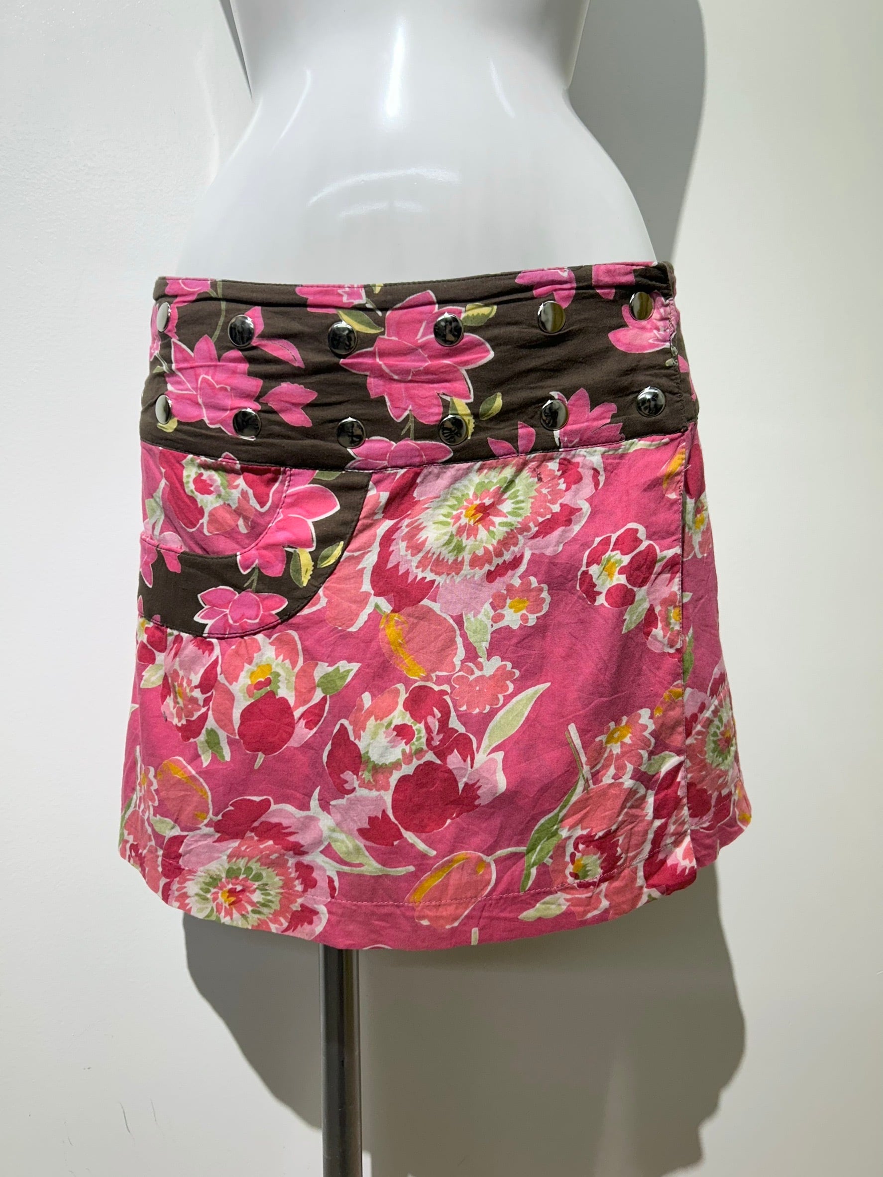 Reversible wrap skirt