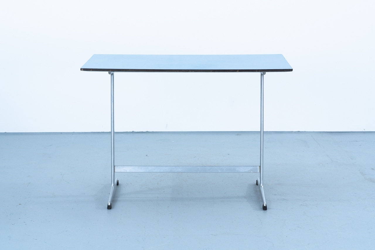 Arne Jacobsen | Coffee Table with Shaker Frame (SAS Royal Hotel)