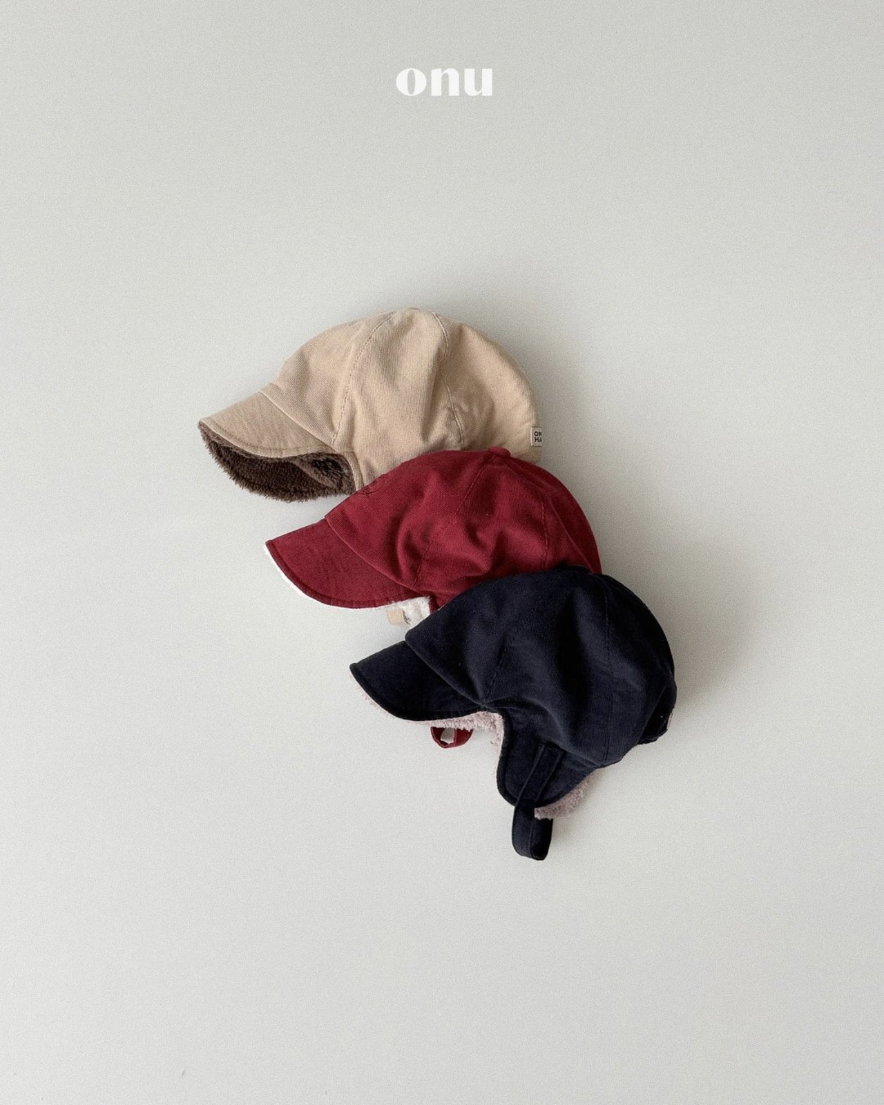 ONU［取寄］dongle traper cap 26winter