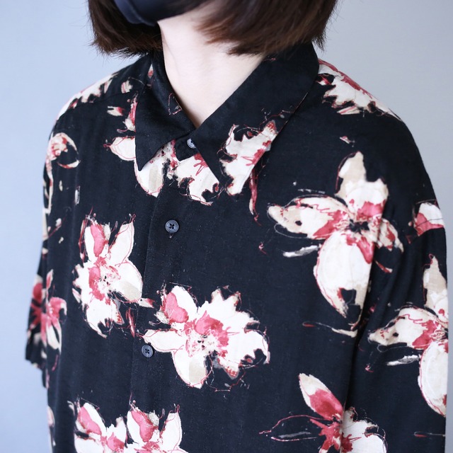 flower motif art graphic pattern loose h/s shirt