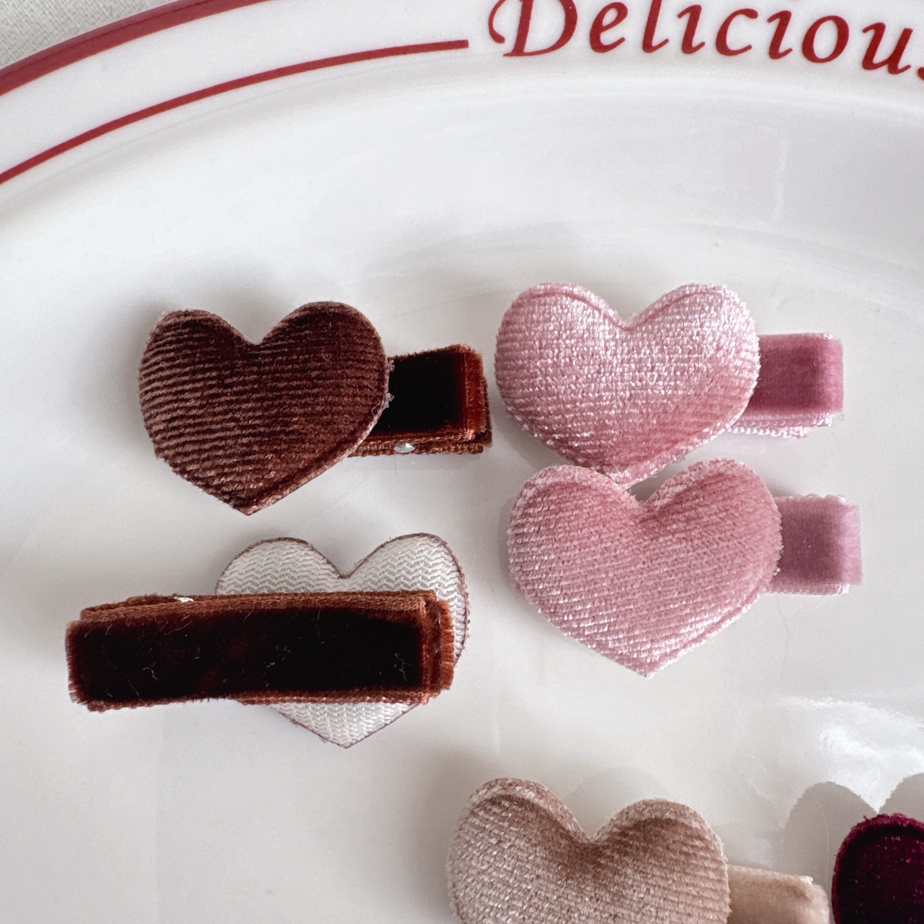 ベルベット調ハートパッチン