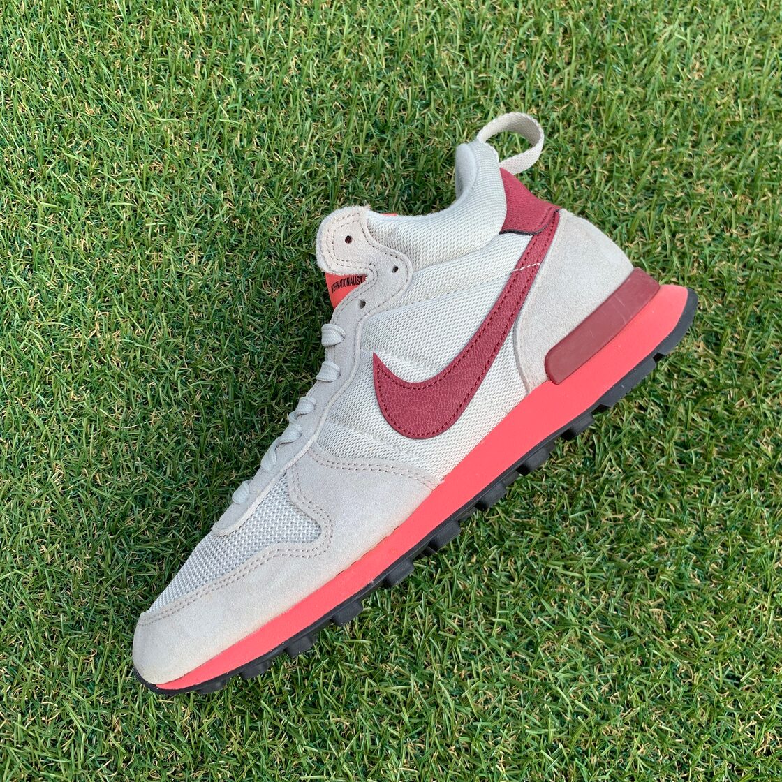 NIKE INTERNATIONALIST MID ナイキ インターナショナリストミッド B903 