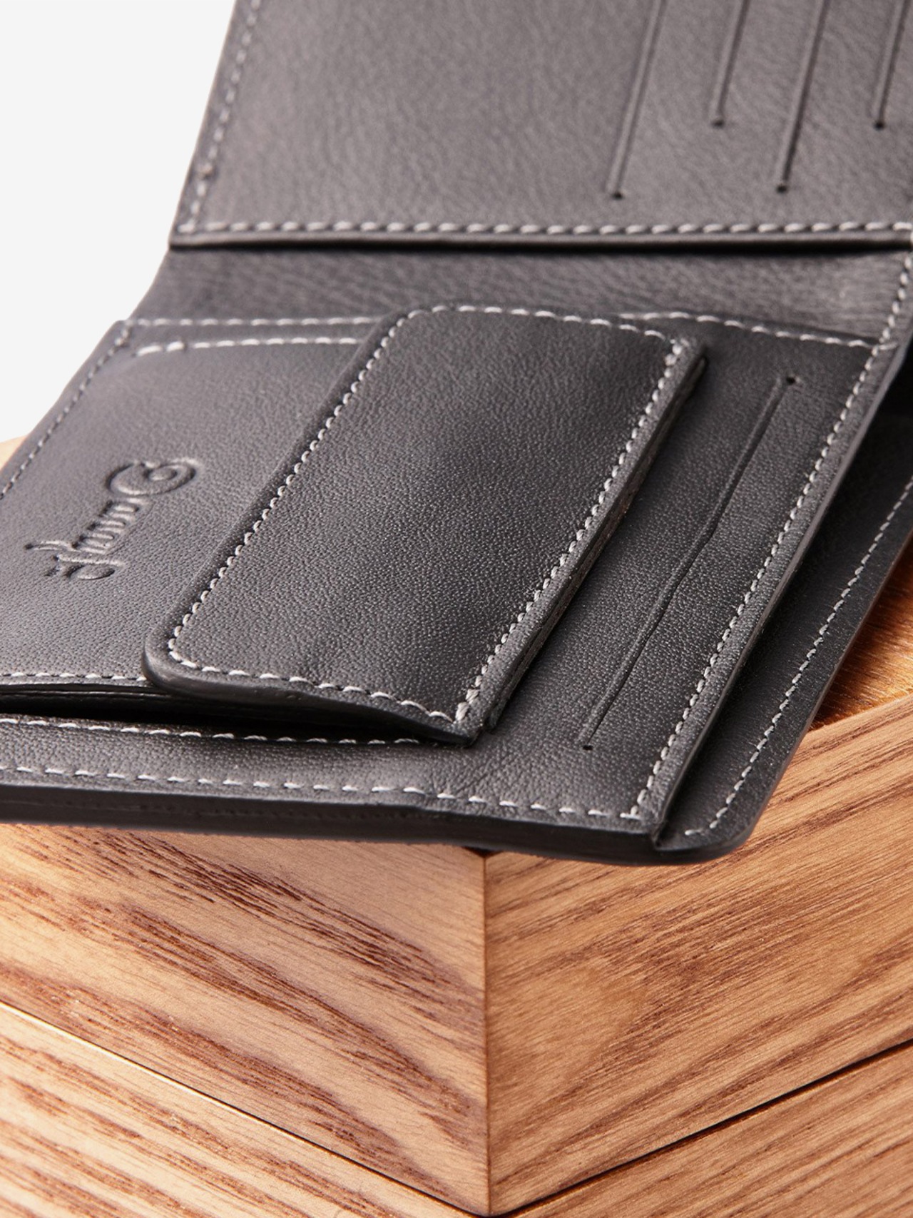 Danny P.「Leather coin wallet black」