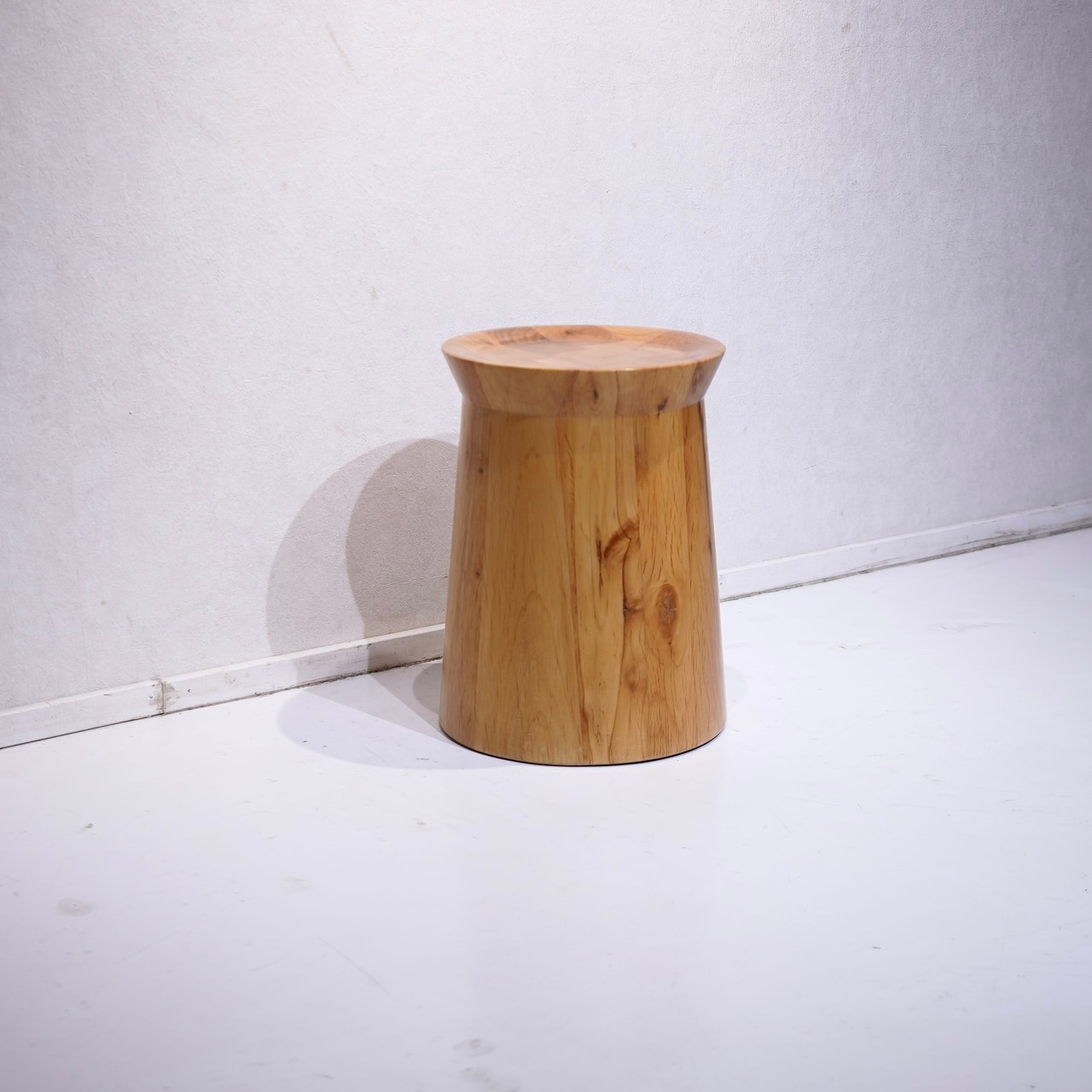 Bello Select サイドテーブル ミニテーブル スツール 椅子 腰掛け 花台 飾り台 木製 無垢材 バーチ材 天然木 ナチュラル 北欧 和モダン