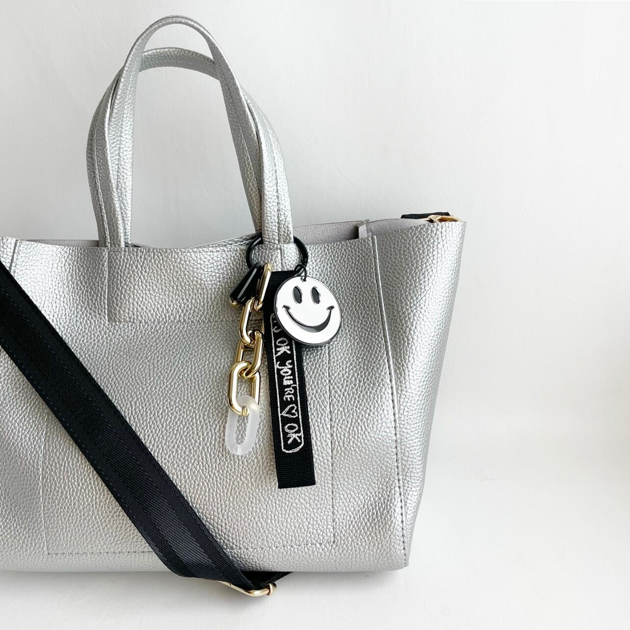 TOTE & TWO SHOULDER BAG / SILVER / Mirror Smile Charm