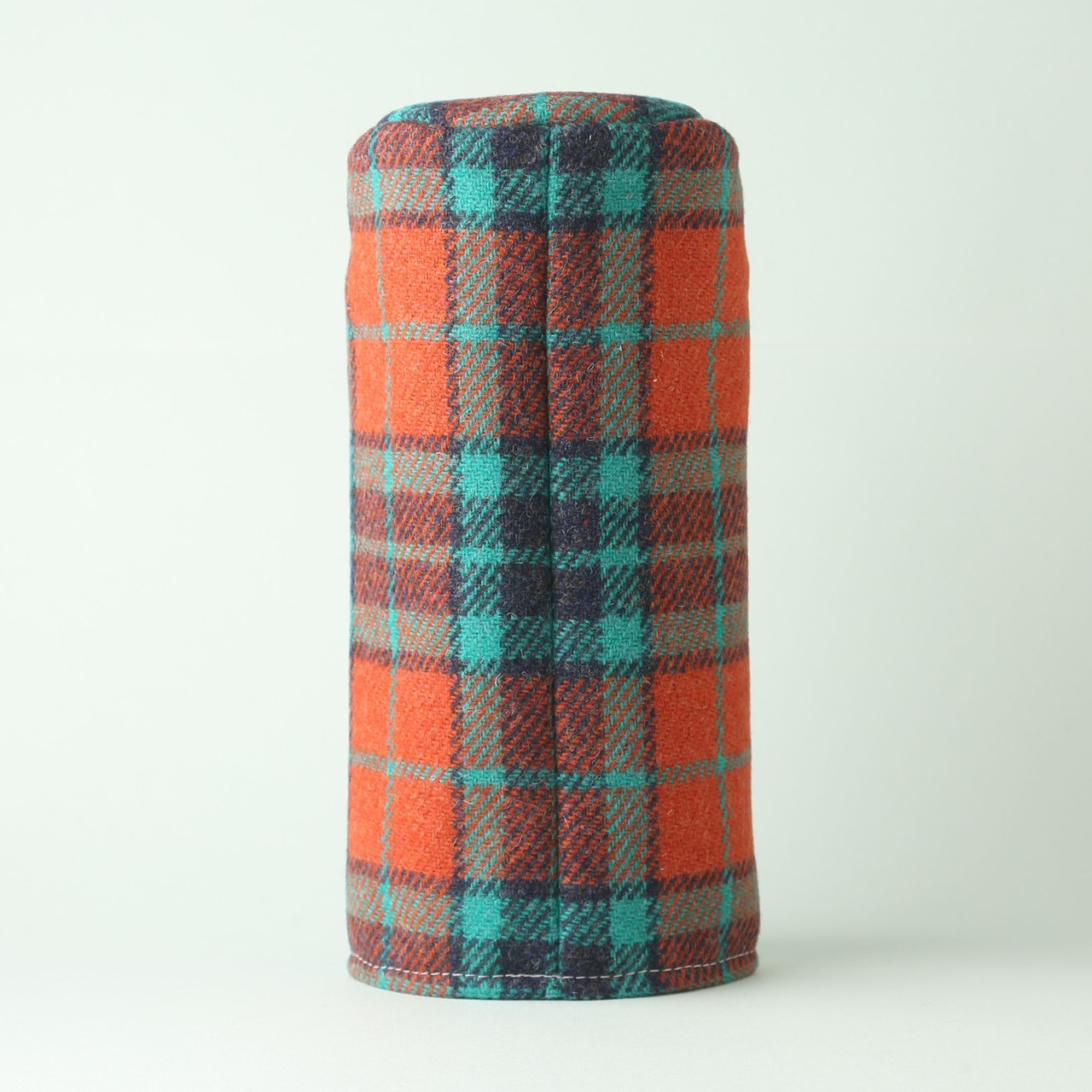 Harris Tweedを使用した筒型ドライバー用ヘッドカバー HT_36DR_C