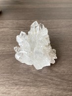 ゼッカ・デ・ソウザ鉱山　水晶ミニクラスター 60g  / タイムリンク / 虹入り