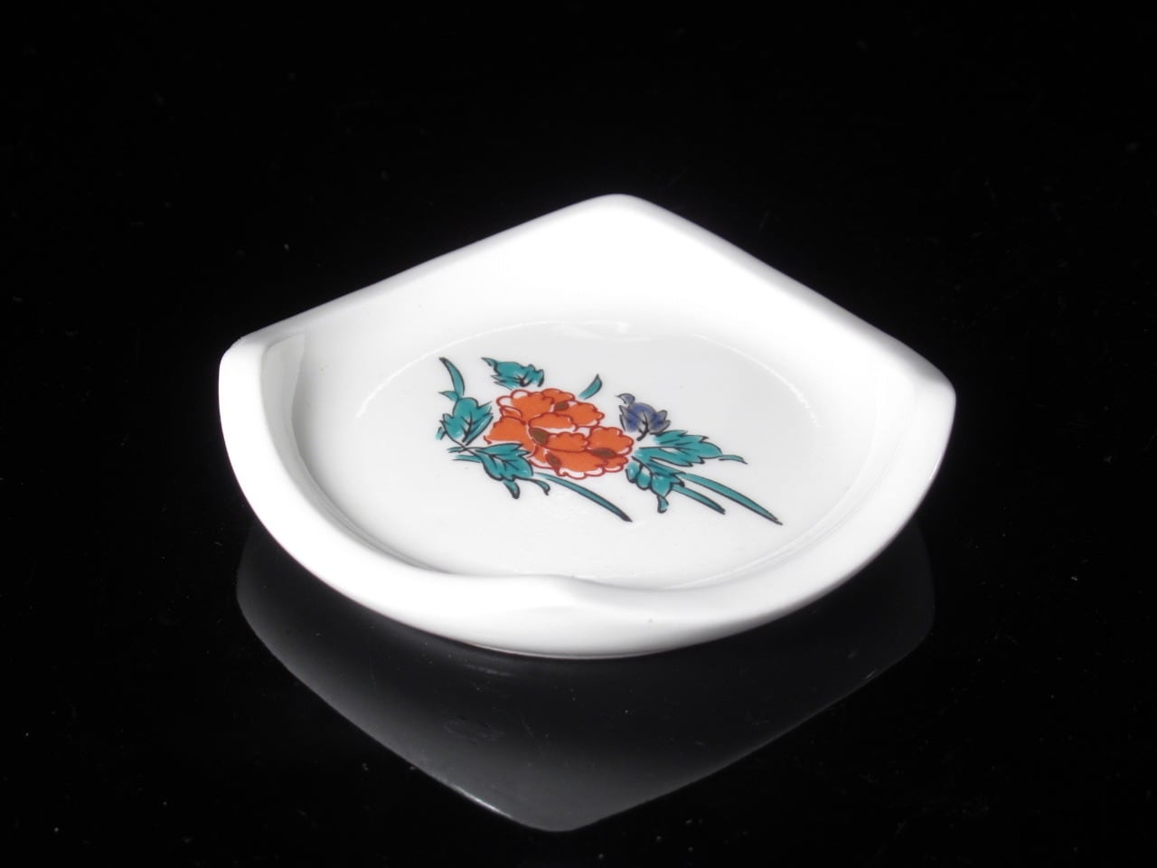 USED 花絵7㎝角小皿 ret3654