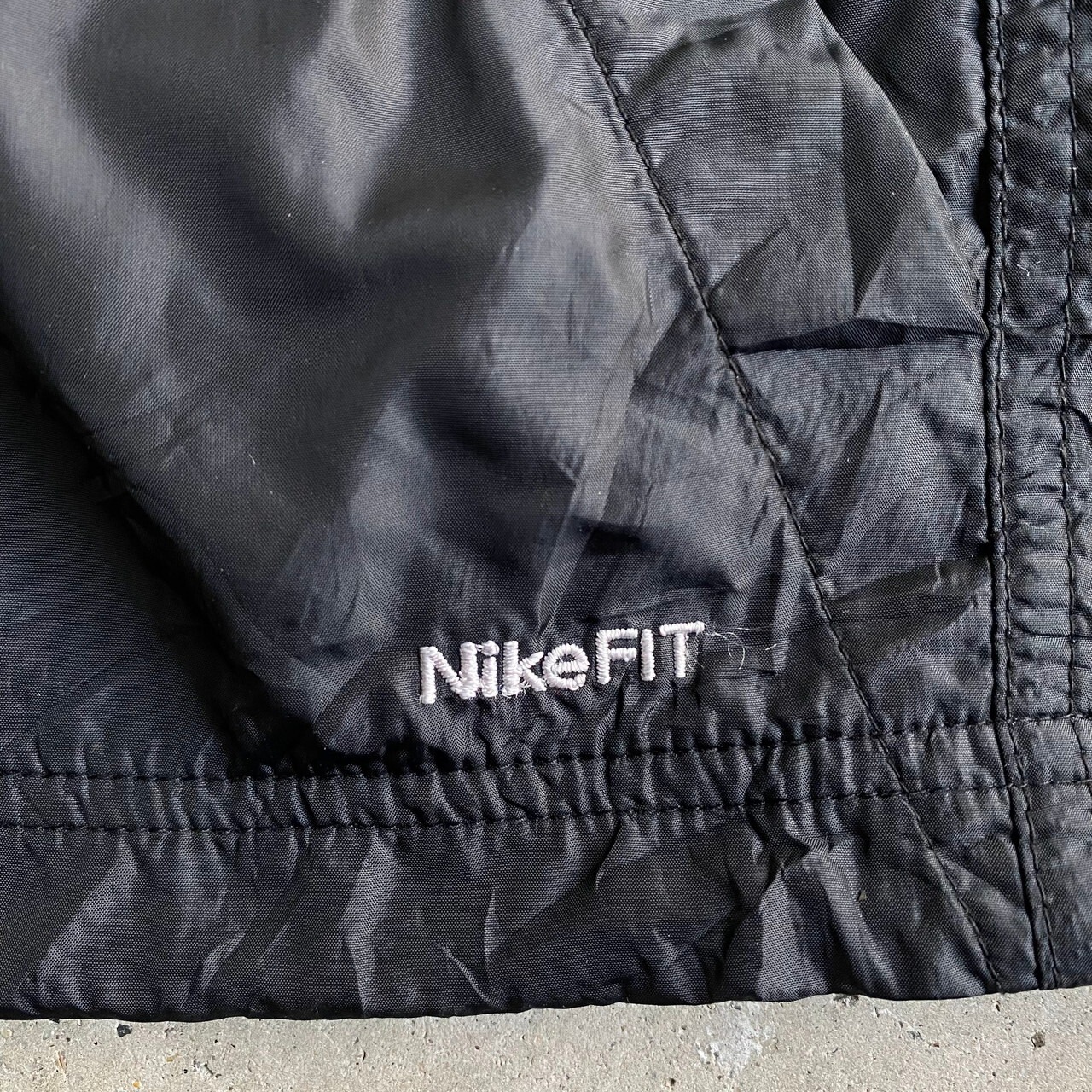 00年代 NIKE ナイキ LIVESTRONG ハーフジップ スウォッシュロゴ 刺繍 