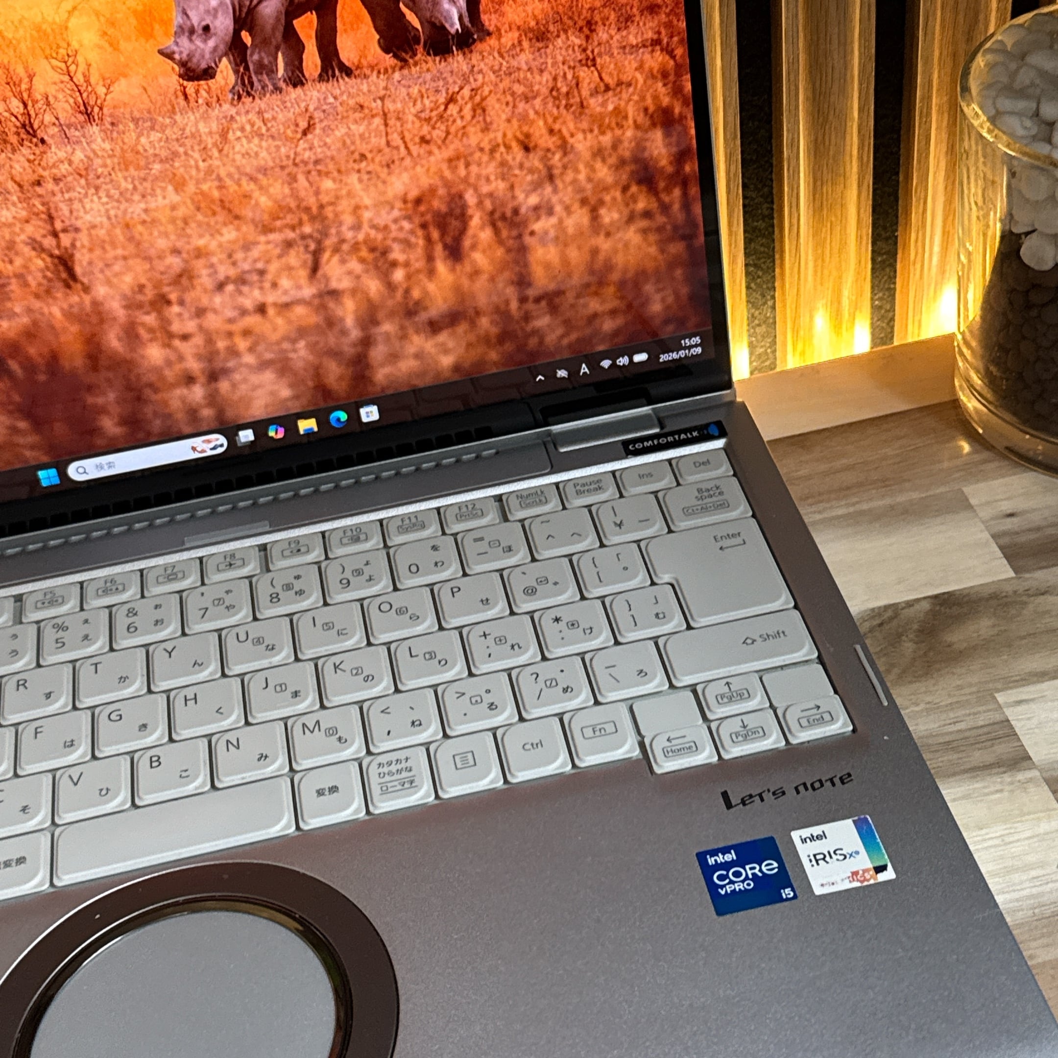 希少タッチパネル式』Panasonic Let's note FV1 メモリ16GB SSD256GB