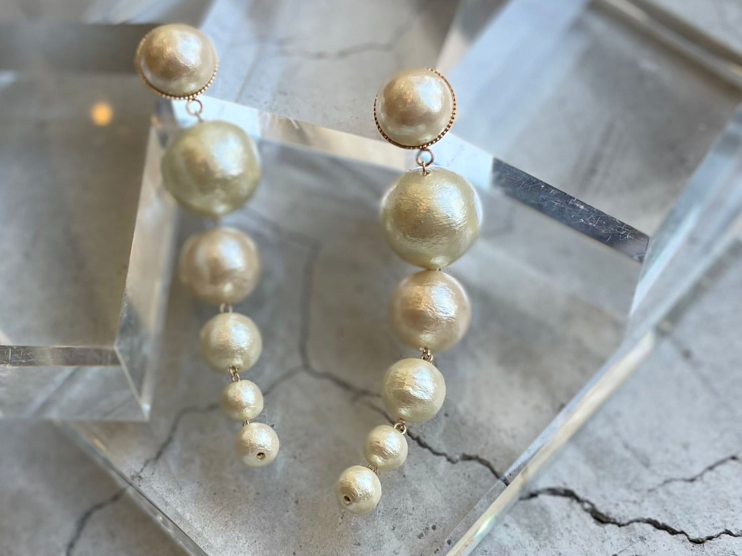 JYUNI COTTON PEARL EARRING ジユウニ コットンパールイヤリング  花嫁ウェディング・ブライダルアクセサリー通販｜Dressshop adeux(ドレスショップエドゥ)