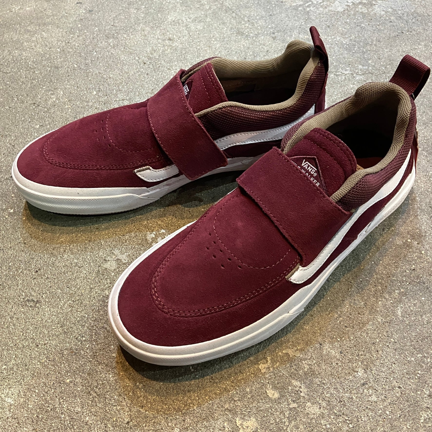 新品　未使用　VANSのスエードブーツ