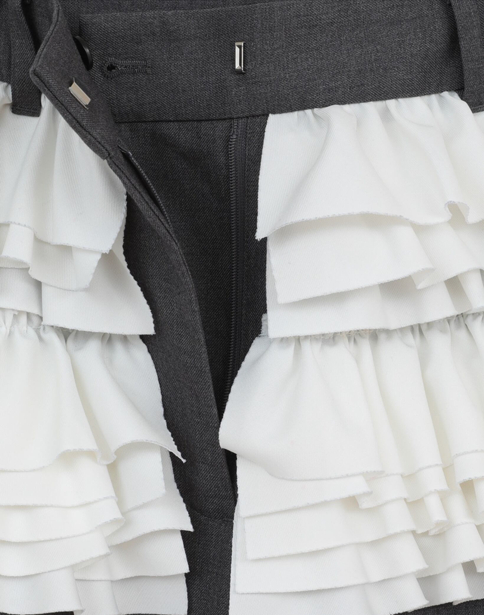 CLANE FRILLED SLACKS GRAY | FLICKA ASHIYA