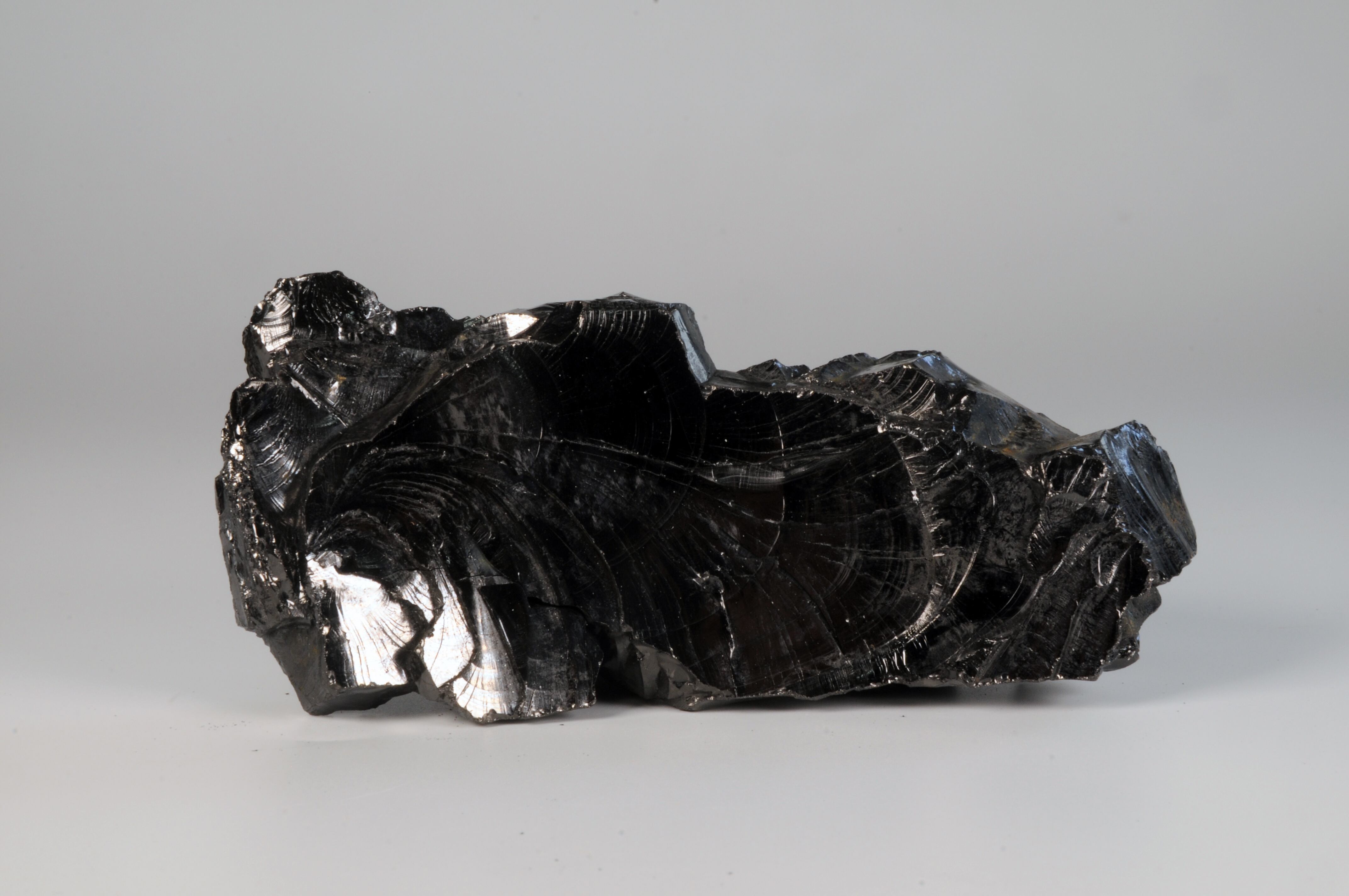 黒曜石(花十勝/紅十勝石) | ミネラWEBショップ