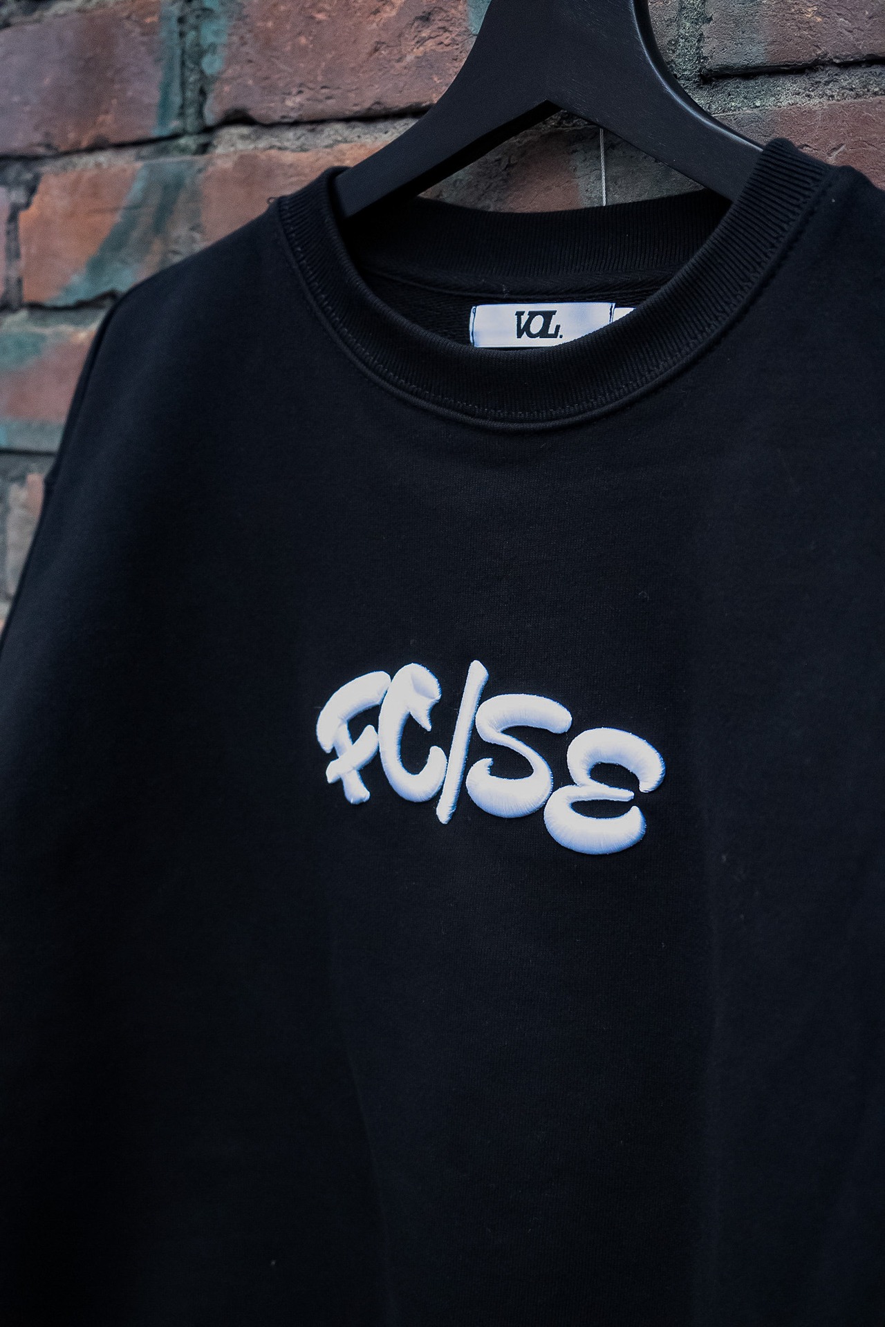 FCSE SWEAT/Black