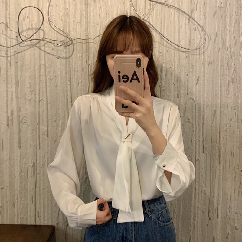 ホワイトシャツ スタンダードスタイルスプリングオータムトップス ロング レトロ 春物 秋物 Vネック 試着室18456927268