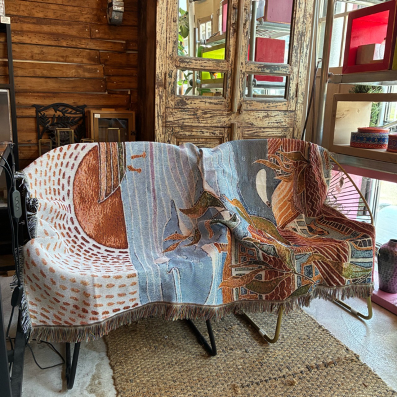 TOPANGA Homefurnishing town with Dolphin Throwket　イルカのいるまちスローケット　130×160cm　ブルー　シャチ　さかな　海　街並み　ソファカバー　ベッドカバー　ブランケット　カーテン