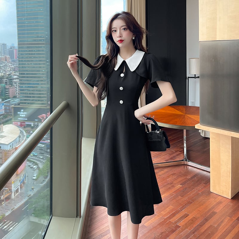 ベリーショートトップスとノースリーブワンピースのセット Elle Chic