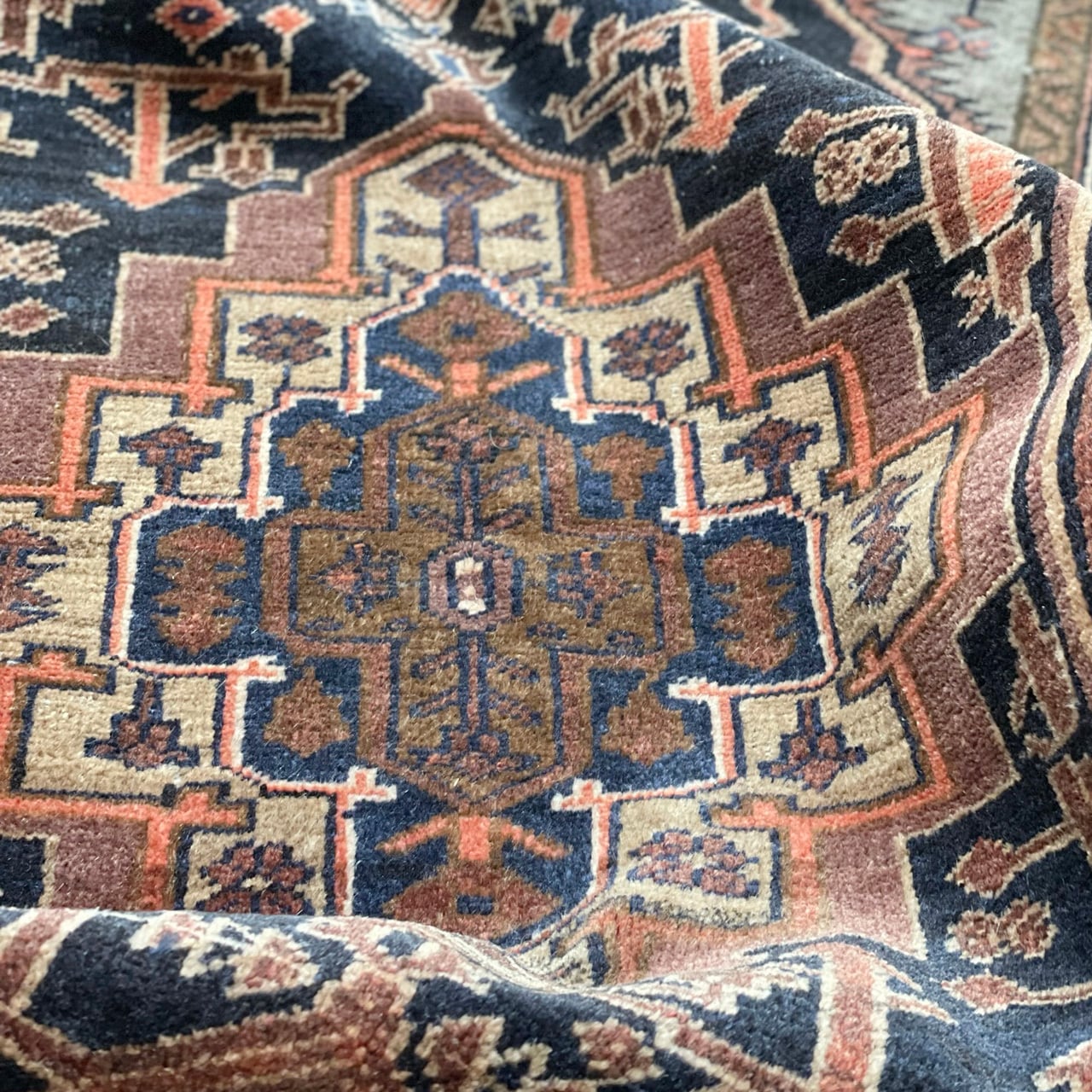 ヴィンテージラグ｜ミディアムvintage rug medium * 砂漠のレディLady in the desert 91×146