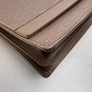 LOUIS VUITTON ヴィトン エピ ビアリッツ レザー ショルダーバッグ グレー A-13538