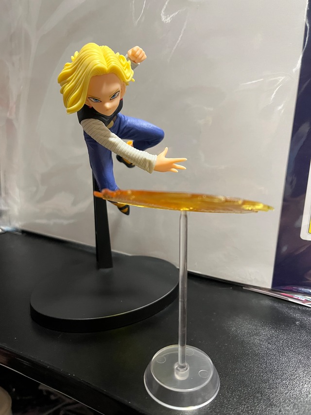 ドラゴンボールZ レッドリボン軍 人造人間18号 フィギュア