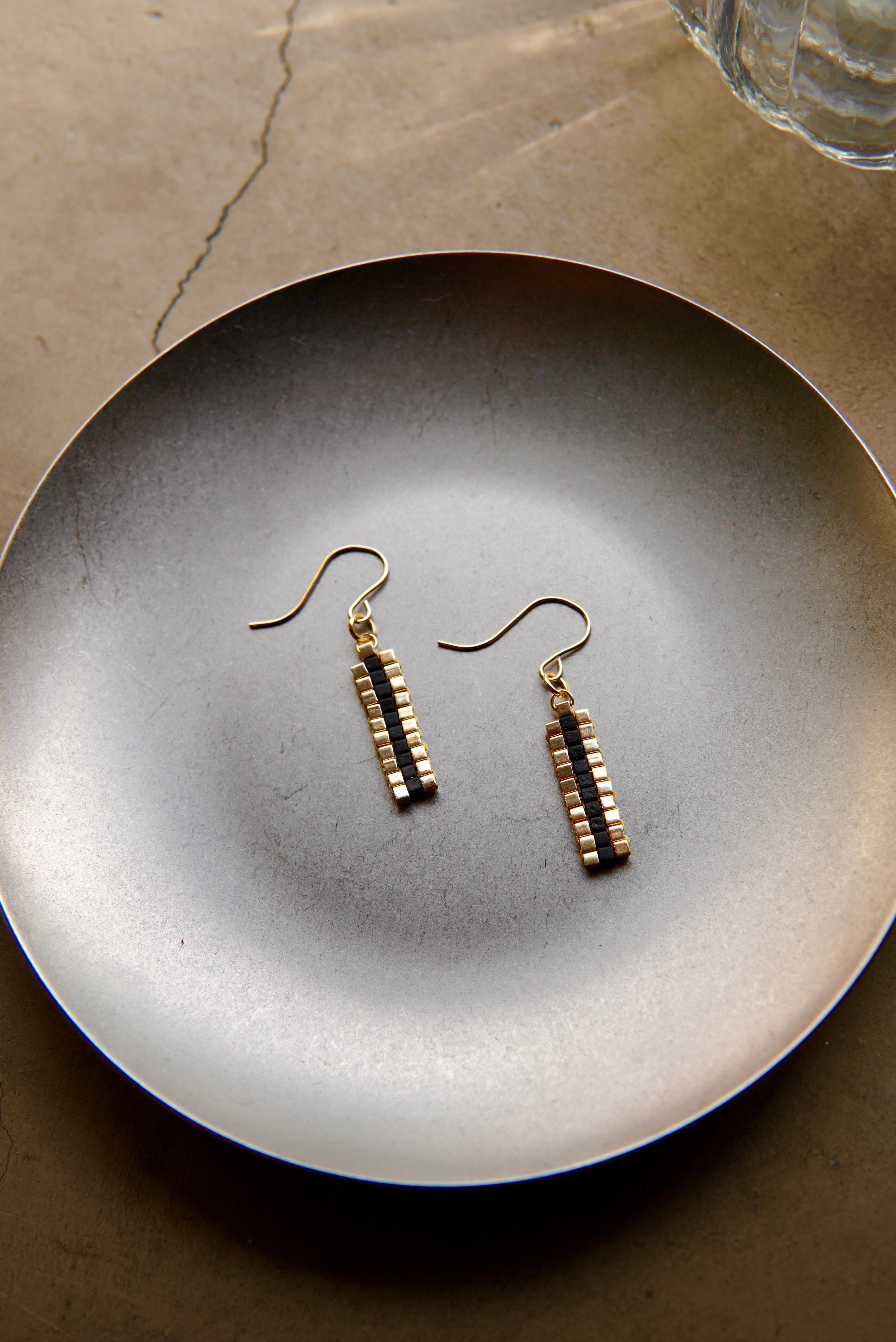 SQUARE SHORT（GOLD＆BLACK）