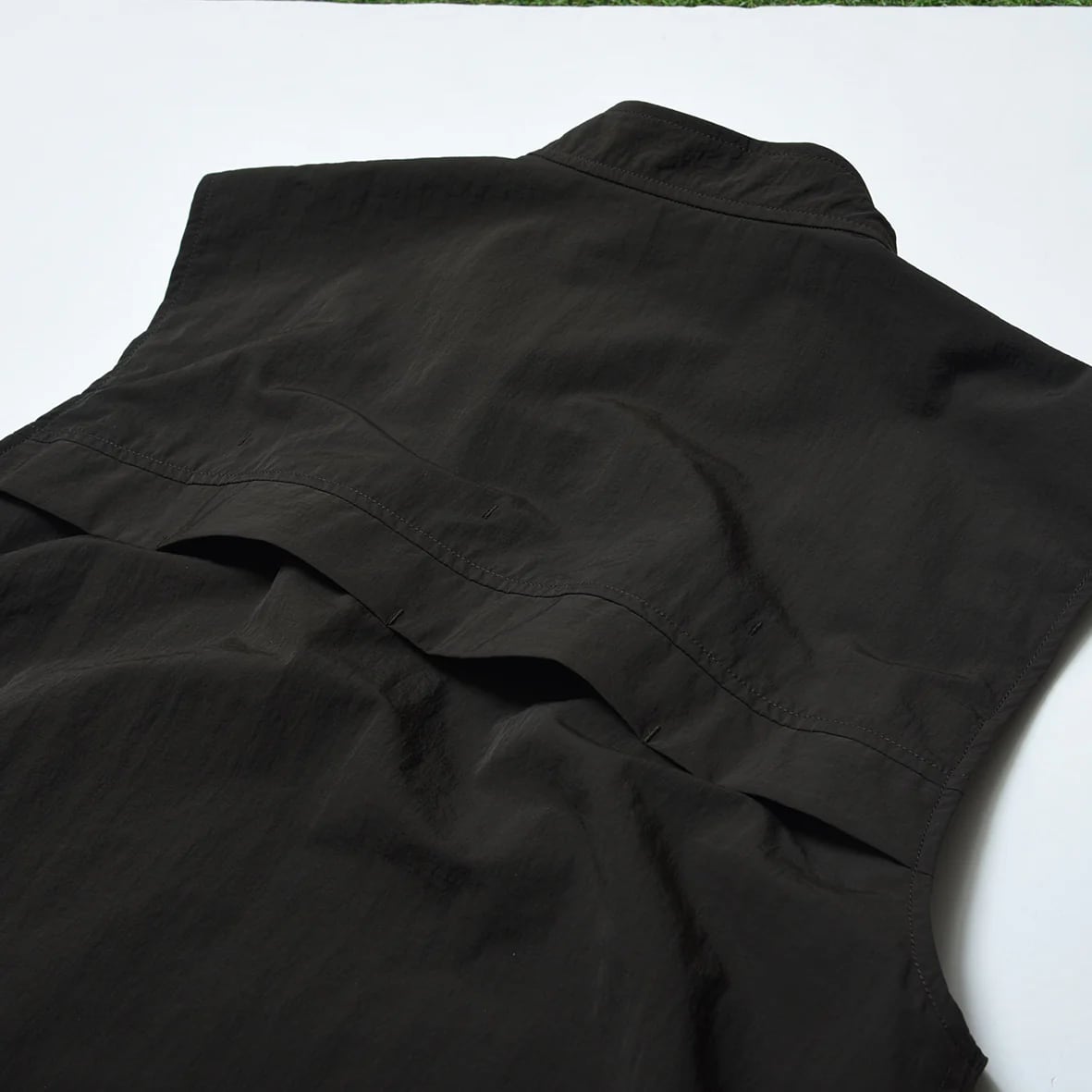 その他 charbon LIMONTA NYLON VEST LIMONTA NYLON FOODED VEST