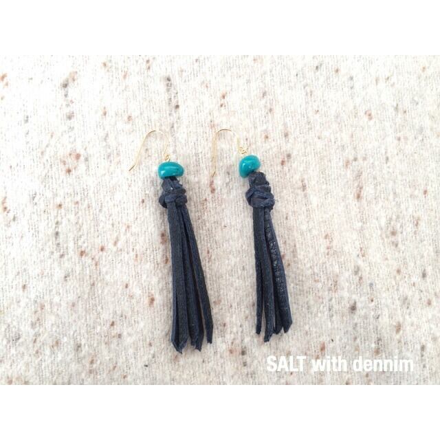 ターコイズ×レザーピアス(ネイビー)