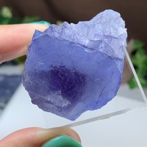 19.幻想的な色合い☆ヤオガンシャン産・ブルーフローライト原石