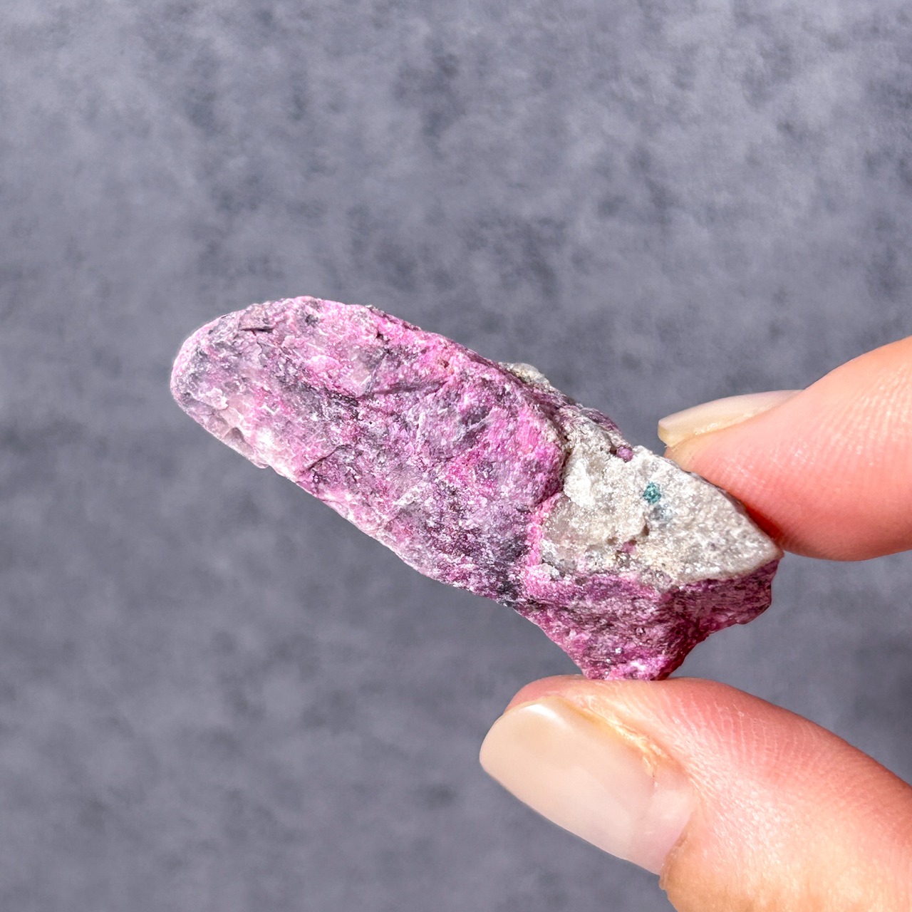 ピンクコバルトカルサイト、マラカイト共生原石