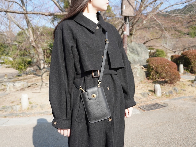 Tasca　スマホショルダーバッグ