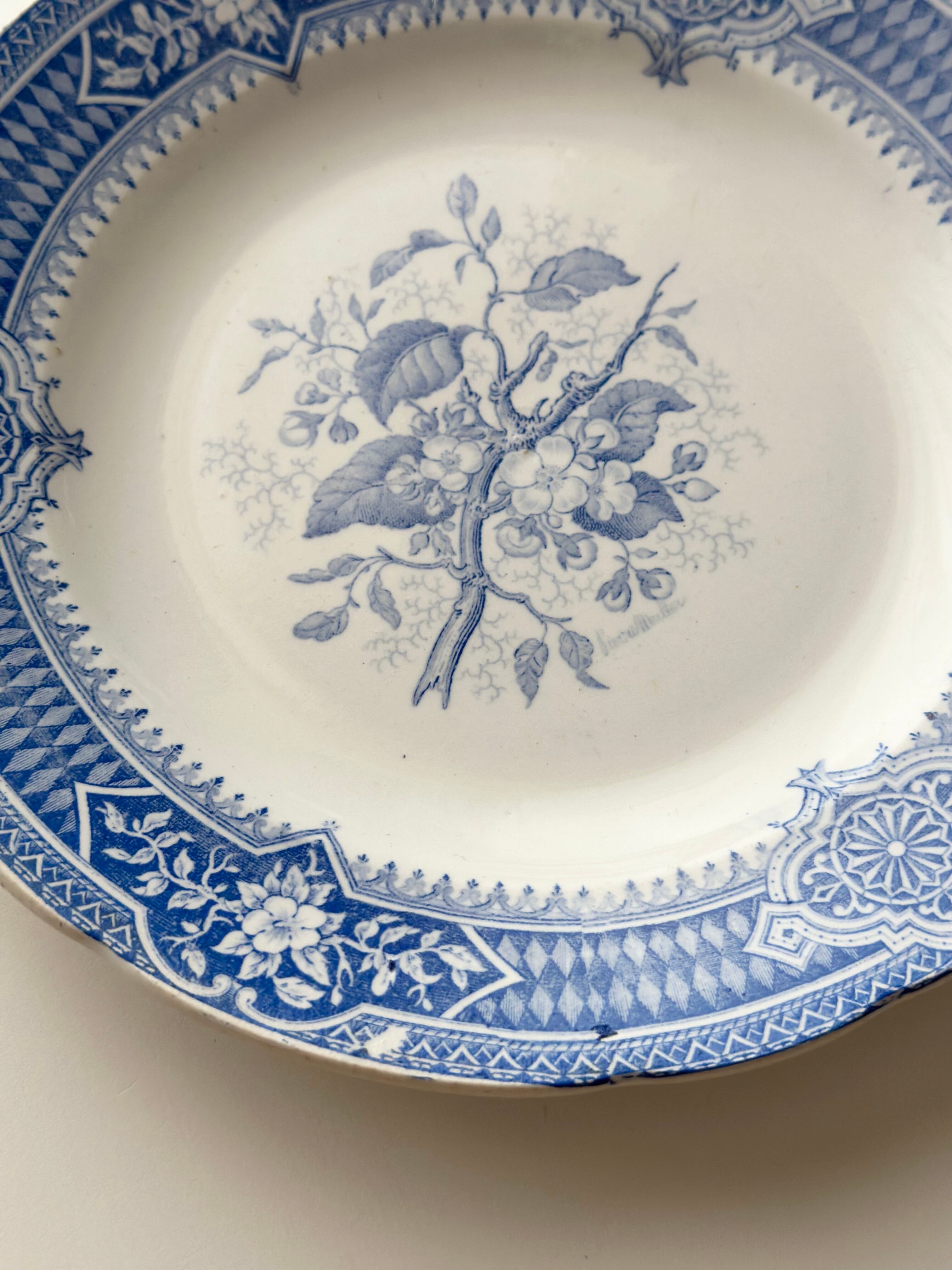 Pexonne ペクソンヌ / 青の草花の平皿プレート | VIRON antique