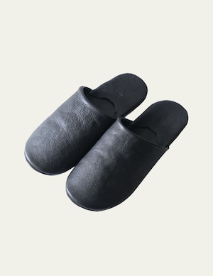 FUJITO Leather Slippers Black