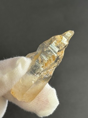 ヒマラヤ水晶ティップリン産ゴールデンヒーラー　約14g