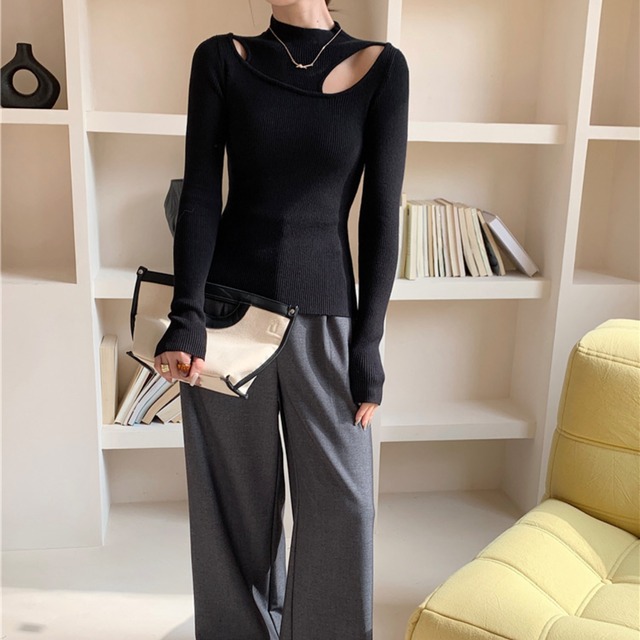 Cutout knit sweater LA250122