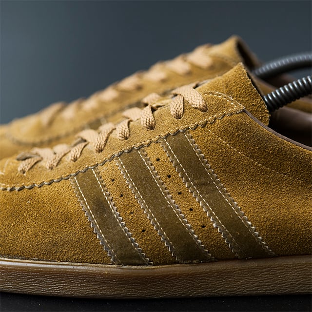 adidas tobacco タバコ カナダ製