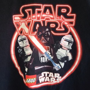 STAR WARS　レゴ　コラボ　クルーネック　Tシャツ　ダースベイダー　黒