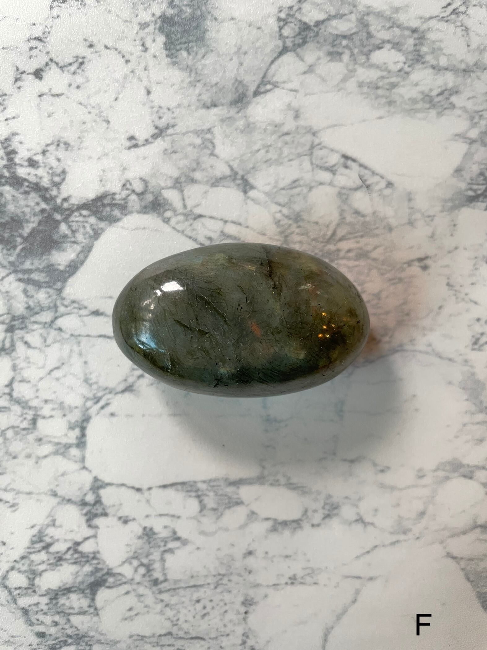 Labradorite / ラブラドライト タンブル