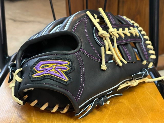 【超絶限定ラベル"藤ラベル搭載"1点限り】GS 硬式内野用 鬼サード型