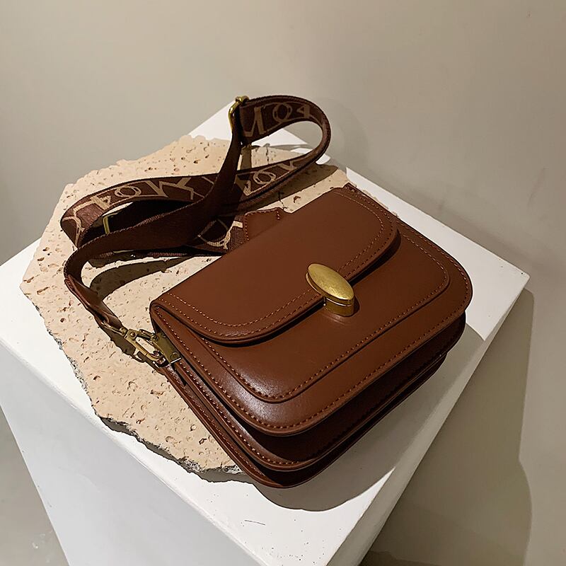 スタンダードオータムウィンタースタイル レトロ 秋物 冬物 スクウェア メッセンジャーバッグ Tiancai_Wing_Bag84910687422